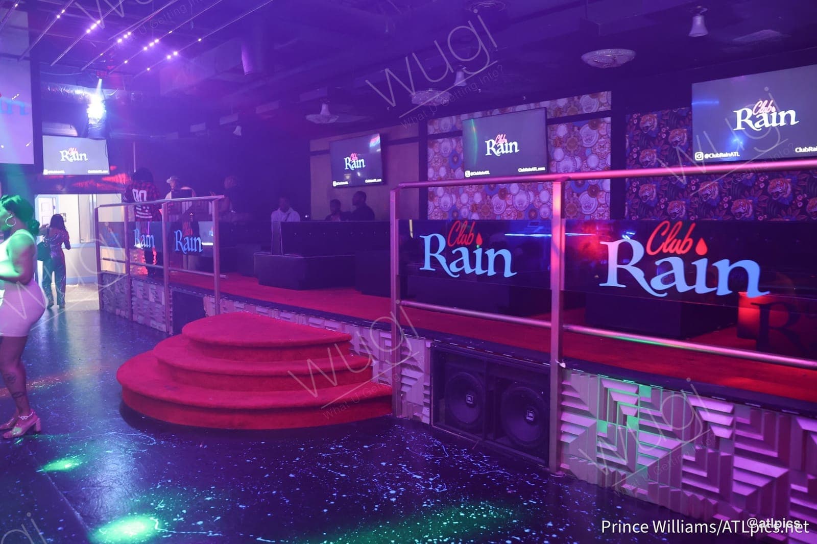 Saturday Night photo 15
