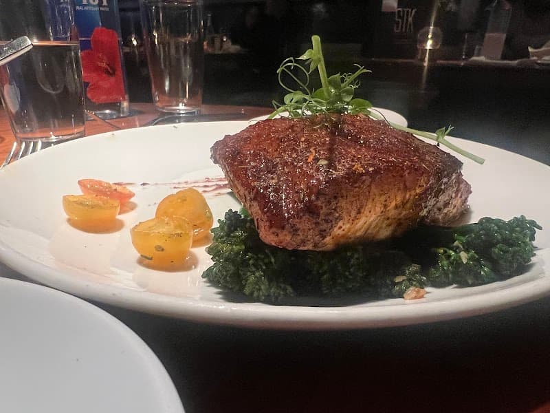 STK Steakhouse photo 4