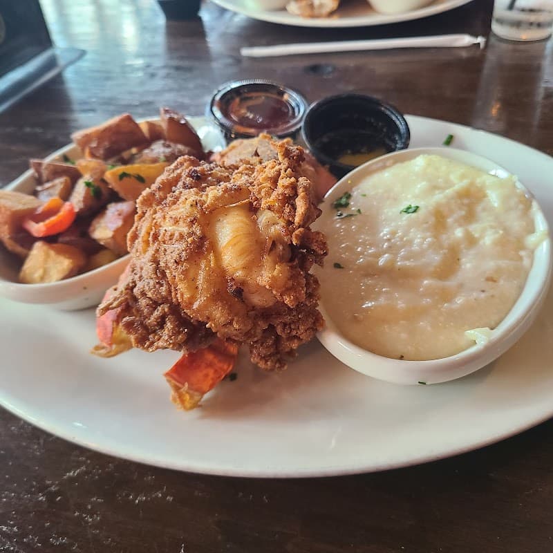 Boogalou Restaurant & Lounge photo 4